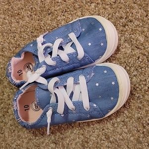 Size 10  star shoes